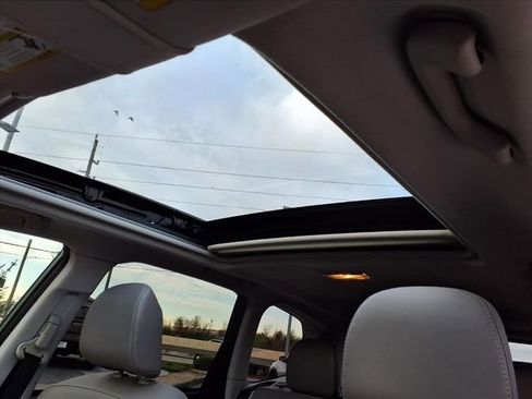 Used 2014 Subaru Forester 2.5i Limited w/ Popular Package #2 image 6