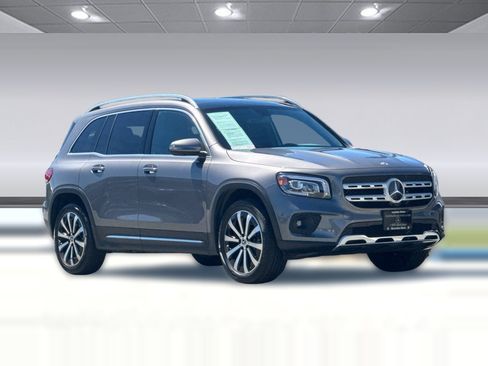 Used 2022 Mercedes-Benz GLB 250 4MATIC image 6