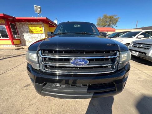 Used 2016 Ford Expedition EL XL image 2