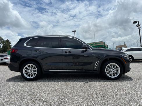 Used 2023 BMW X5 sDrive40i w/ Premium Package RWD image 7