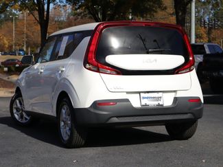 Used 2022 Kia Soul LX w/ Technology Package video 3