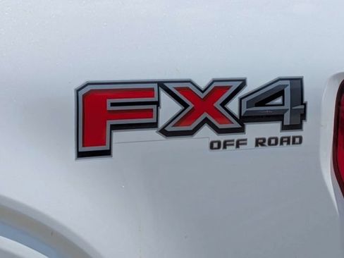 Used 2021 Ford F150 Lariat w/ Equipment Group 502A High AWD/4WD image 11