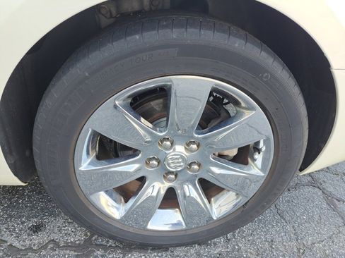 Used 2013 Buick LaCrosse Premium FWD image 20