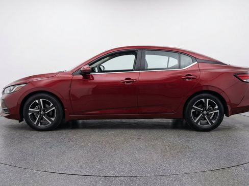 Used 2025 Nissan Sentra SV FWD image 5