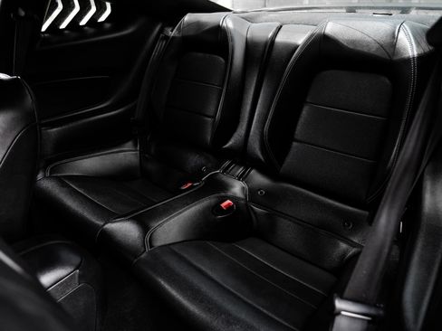 Used 2020 Ford Mustang GT Premium RWD image 22