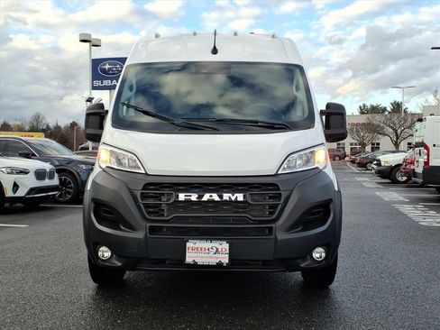Used 2025 RAM ProMaster 3500 w/ Convenience Group image 2