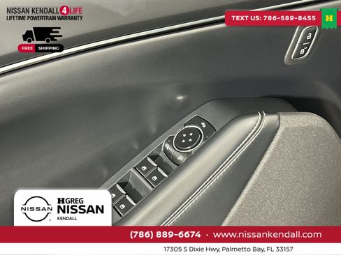 Used 2024 Ford Mustang Mach-E Select image 17