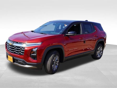 New 2026 Chevrolet Equinox LT w/ Safety and Technology Package image 7