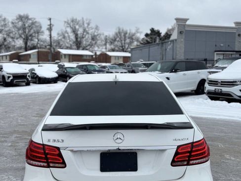 Used 2016 Mercedes-Benz E 350 4MATIC Sedan image 4