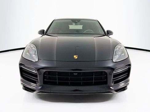 Certified 2020 Porsche Cayenne image 6