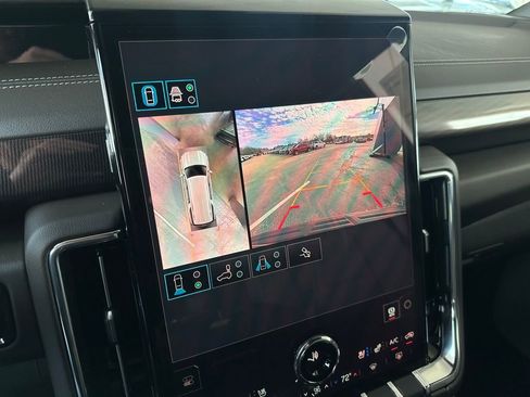 New 2026 GMC Yukon XL Elevation w/ Elevation Premium Package image 27