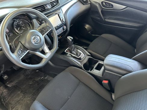 Certified 2022 Nissan Rogue Sport S image 10