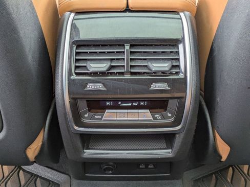 Certified 2024 BMW X7 xDrive40i w/ Executive Package image 19