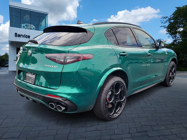 New 2024 Alfa Romeo Stelvio Quadrifoglio w/ Active Assist Plus Package AWD/4WD image 4