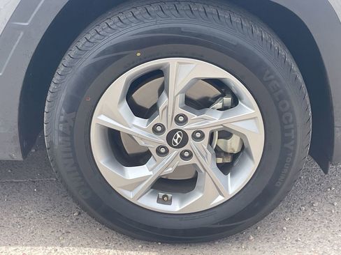 Certified 2024 Hyundai Tucson SEL FWD image 9