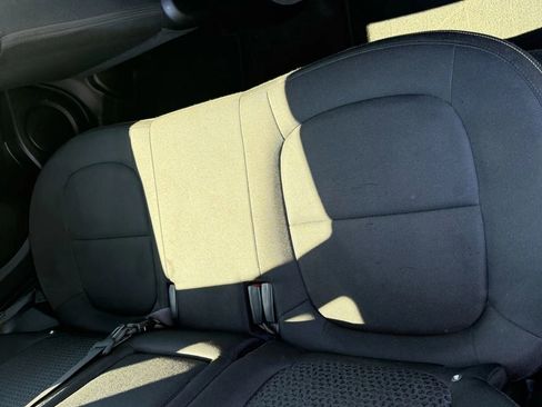 Used 2016 Kia Soul + image 15