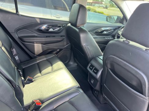 Used 2022 GMC Terrain AT4 w/ Infotainment Package II AWD/4WD image 8
