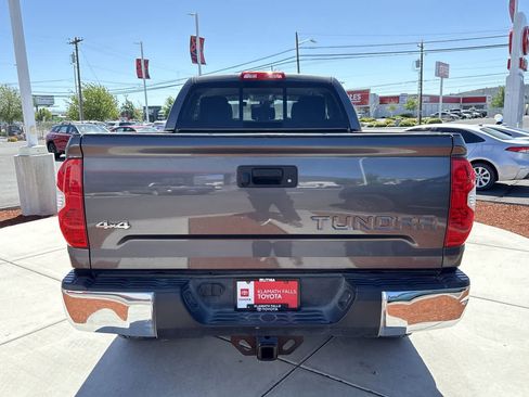 Used 2019 Toyota Tundra SR5 AWD/4WD image 4