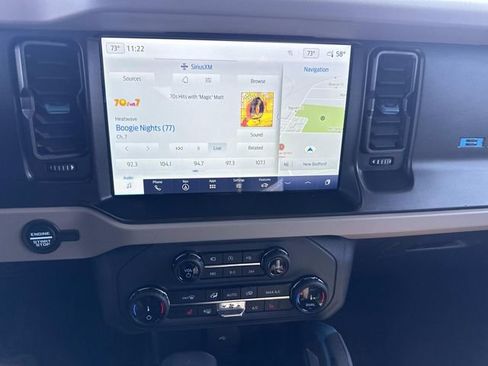 Used 2022 Ford Bronco Wildtrak image 21