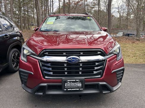 Used 2025 Subaru Ascent Premium AWD/4WD image 6