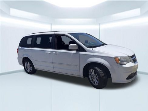 Used 2014 Dodge Grand Caravan SXT FWD image 7