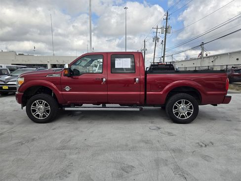 Used 2015 Ford F250 Platinum w/ FX4 Off-Road Package image 4