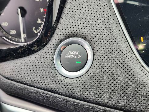 New 2026 Cadillac XT5 Luxury w/ LPO, Floor Liner Package image 22