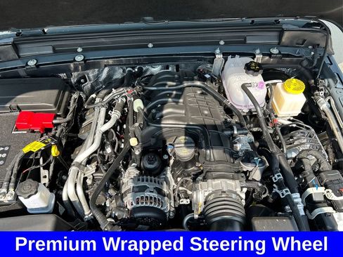 New 2025 Jeep Gladiator Sport w/ Premium Package image 15