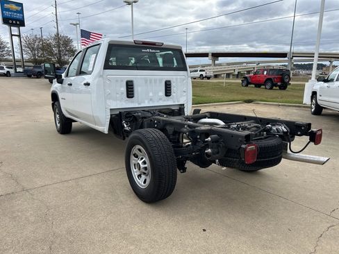 Used 2024 Chevrolet Silverado 3500 W/T w/ WT Fleet Convenience Package image 7