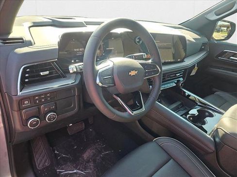 New 2025 Chevrolet Tahoe Premier image 3