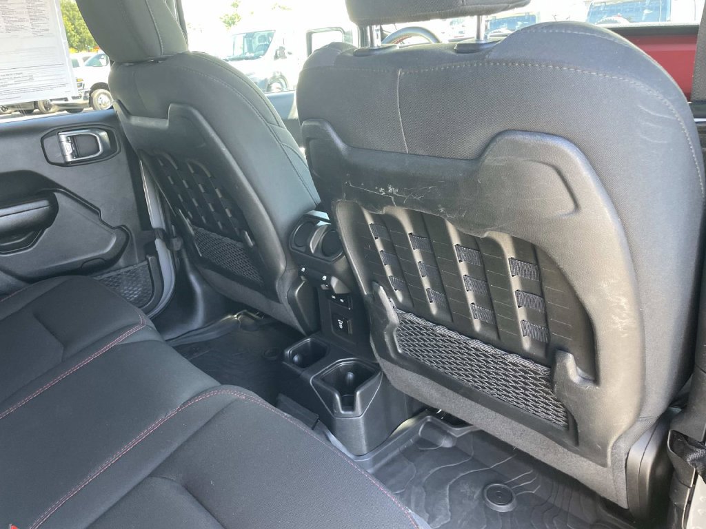 Used 2021 Jeep Wrangler Unlimited Rubicon AWD/4WD image 27