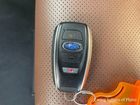 Used 2020 Subaru Outback Touring w/ Popular Package #2 image 37