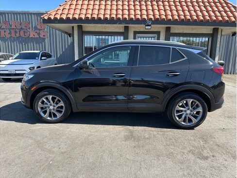 Used 2022 Buick Encore GX Essence w/ Experience Buick Package FWD image 13