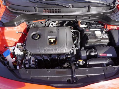 Used 2021 Kia Soul LX image 7