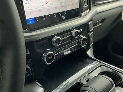 Used 2026 Ford F150 Lariat w/ Equipment Group 501A Mid image 31