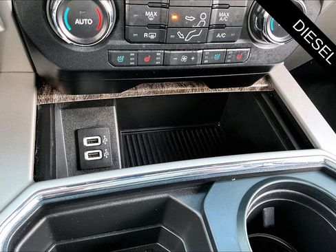 Used 2019 Ford F350 Lariat w/ Lariat Ultimate Package image 16