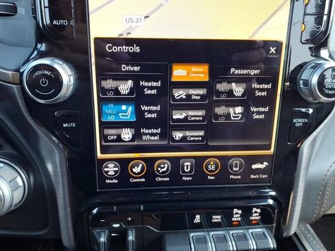 Used 2019 RAM 1500 Laramie Longhorn AWD/4WD image 14