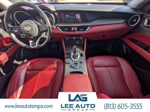 Used 2021 Alfa Romeo Stelvio Ti w/ Nero Edizione AWD/4WD image 14