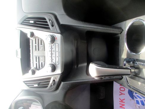 Used 2011 Chevrolet Equinox LT w/ Chrome Appearance Package image 11