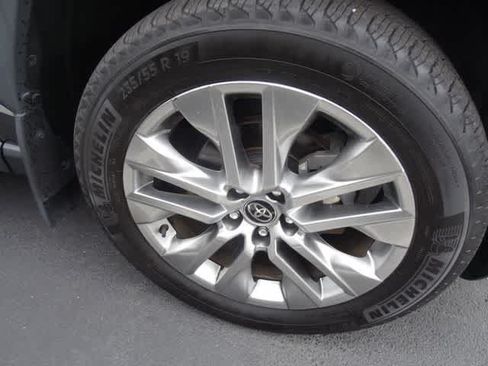 Used 2023 Toyota RAV4 XLE Premium AWD/4WD image 14