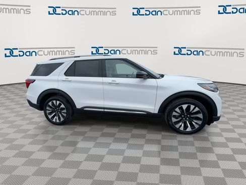 New 2026 Ford Explorer Platinum w/ LUX Leather Package AWD/4WD image 9