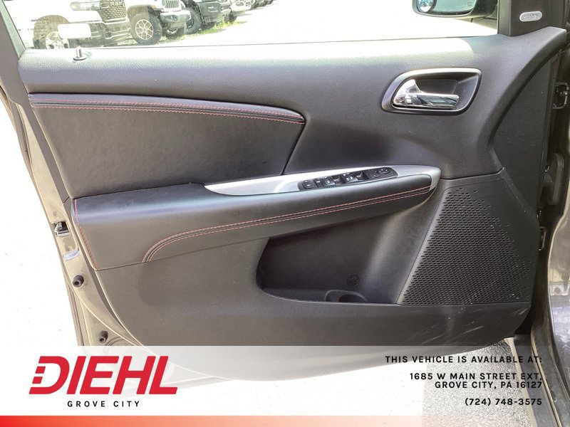 Used 2018 Dodge Journey GT w/ Nav & Sun Group AWD/4WD image 17