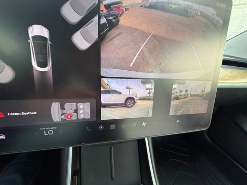 Used 2020 Tesla Model 3 Standard Range image 34