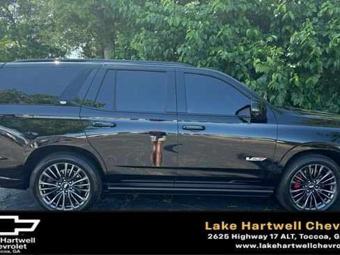 Used 2023 Cadillac Escalade V image 6