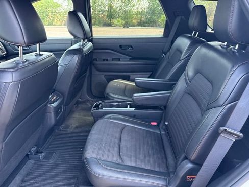 Certified 2024 Nissan Pathfinder Rock Creek AWD/4WD image 12