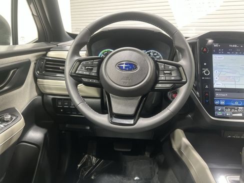 Certified 2025 Subaru Forester Premium AWD/4WD image 14