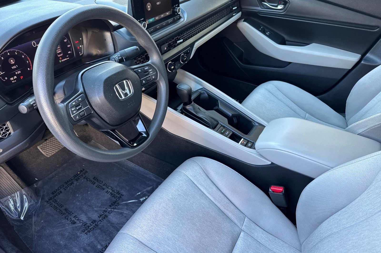 Used 2024 Honda Accord EX image 4
