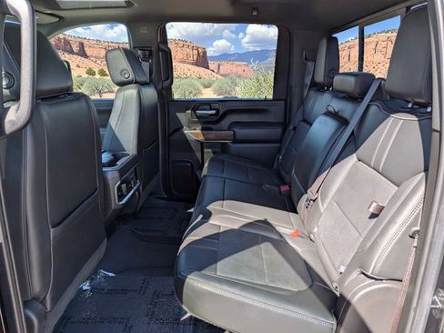 Used 2023 Chevrolet Silverado 3500 High Country w/ Z71 Off-Road Package AWD/4WD image 16