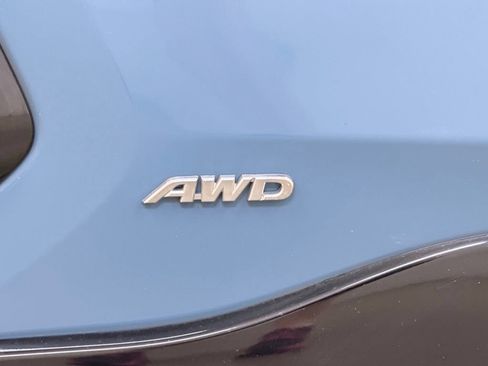Used 2024 Toyota RAV4 SE w/ Weather Package AWD/4WD image 5