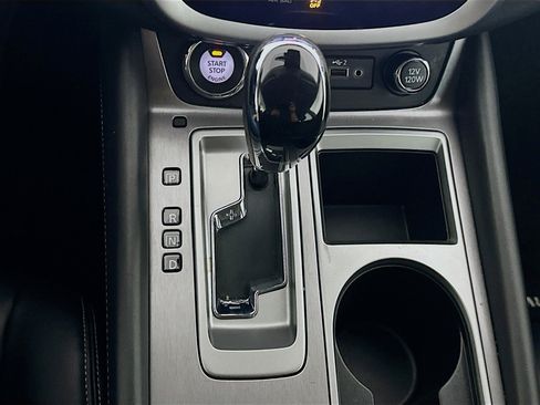 Used 2022 Nissan Murano SV FWD image 23